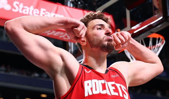 Alperen Şengün ABD’de gündem oldu! NBA'de tarih yazdı