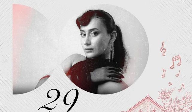 Aziz Vukolos'ta akustik günler devam ediyor