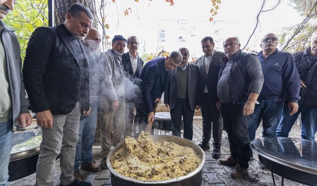 Başkan Tugay, Abdal Musa lokma duasına katıldı