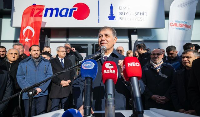 Başkan Tugay duyurdu: İZMAR 20 mağazaya ulaştı!