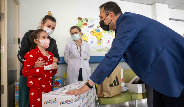 Bornova’dan minik kalplere yılbaşı dayanışması