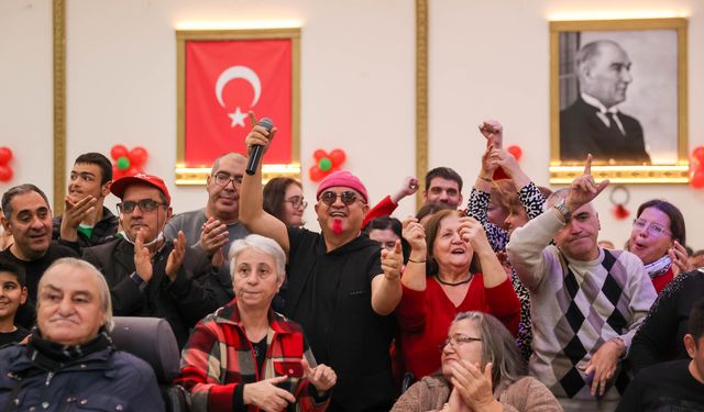 Buca Belediyesi’nden engelleri aşan yeni yıl buluşması