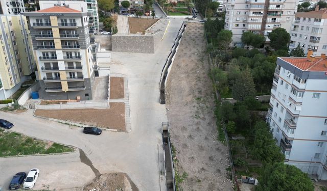 Çiğli Belediyesi Esentepe’yi baştan yarattı