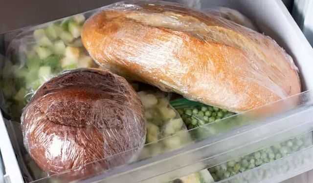 Ekmek buzdolabında neden daha hızlı bayatlar?