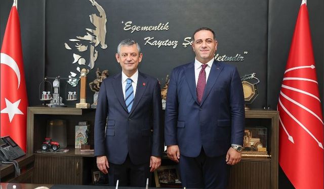 CHP Lideri Özgür Özel İzmir'e geliyor!