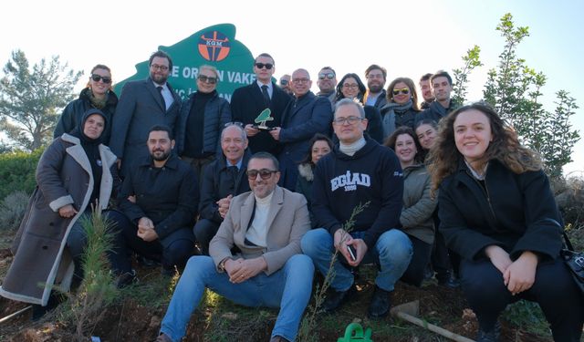 İzmir-Çeşme Otoyolu EGİAD’la yeşilleniyor