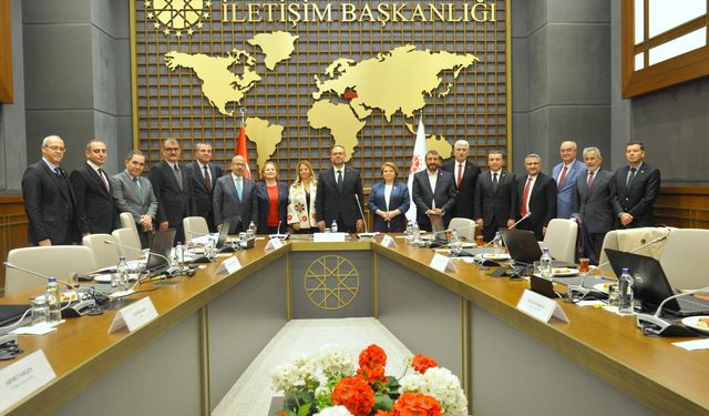 İzmir’de 44 gazeteciye basın kartı müjdesi! Liste açıklandı