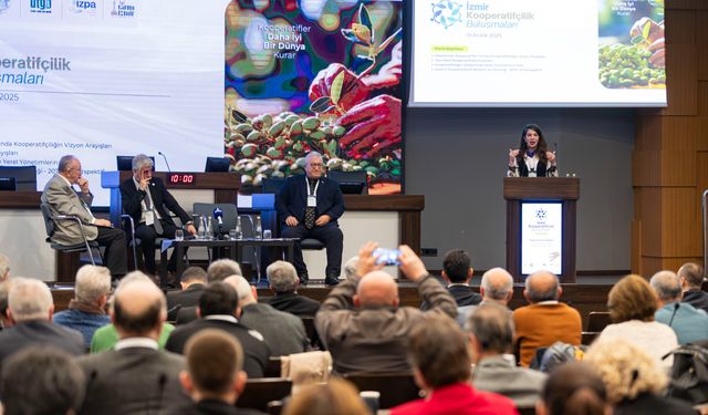 İzmir’de kooperatifçiliğin geleceği tartışıldı