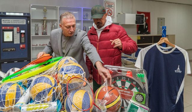 İzmir’de spor okul sıralarına taşınıyor