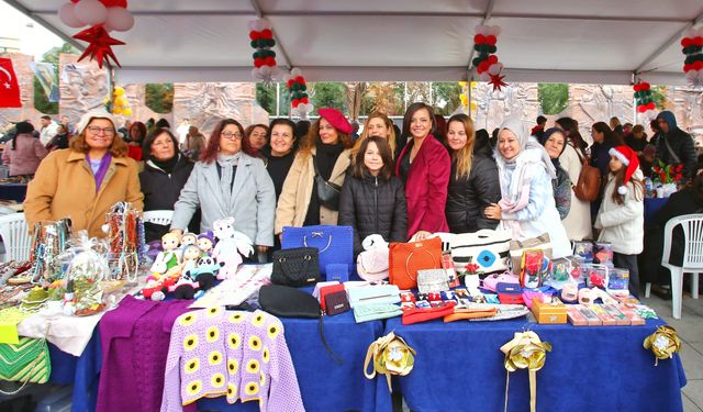 Karabağlar’da yeni yıla coşkulu karşılama