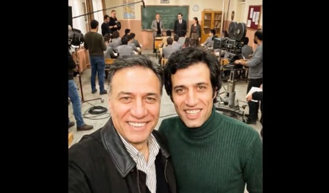 Kemal Sunal kendi film setlerini gezdi! Yapay zeka ile film seti gezme videoları nasıl yapılıyor?