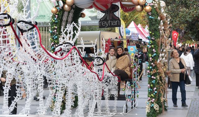Konak’ta yeni yıl coşkusu el emeğiyle büyüyor