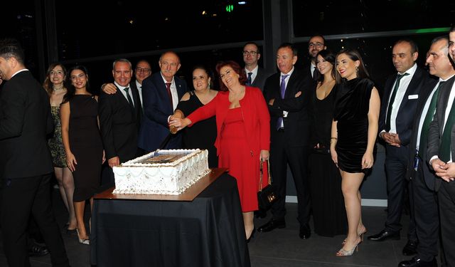 Nice yıllara Hilton Garden Inn Izmir Bayraklı