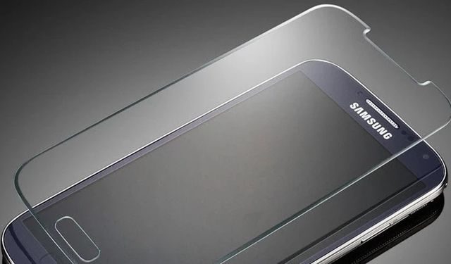 Plastik ekran koruyucular tarihe karışıyor! Sıvı Cam nedir ve nasıl uygulanır?