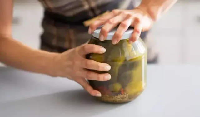 Sıkışan kavanoz kapakları saniyeler içinde böyle açılıyor!