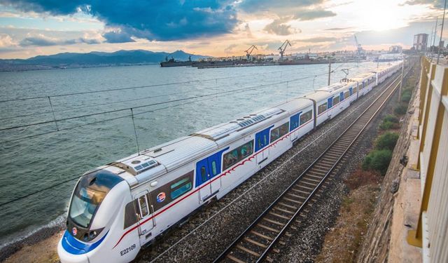 İzmir’de yılbaşı gecesi ulaşıma özel sefer düzenlemesi