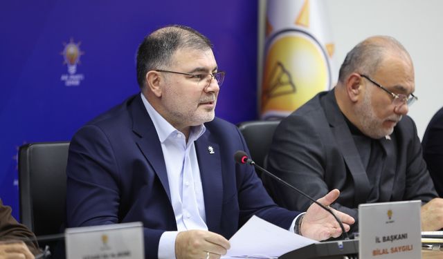 AK Parti İzmir’de CHP’yi katladı: Üye sayıları dikkat çekti!