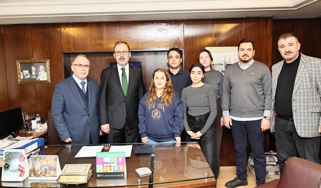 AK Partili Kasapoğlu’ndan gazetecilere anlamlı ziyaret