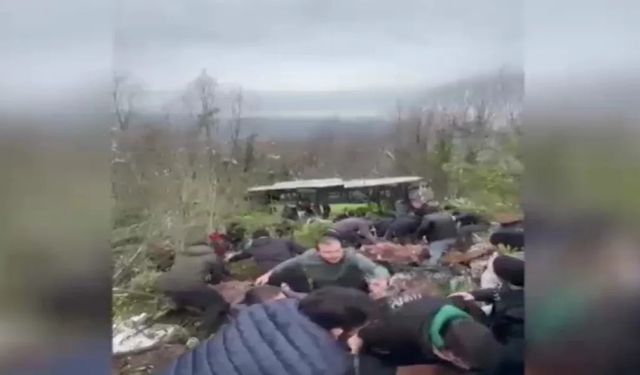 Belediye otobüsü devrildi! Çok sayıda yaralı var