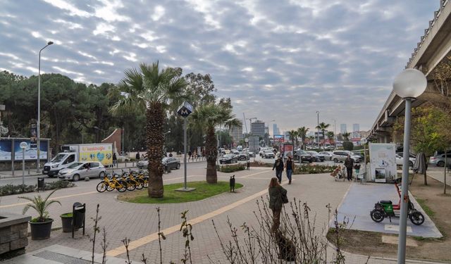 Bornova’nın kalbi baştan sona yenileniyor!