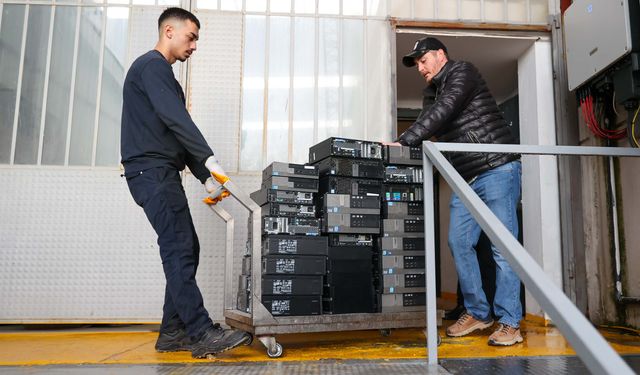 Evlerde biriken o atıklar için Buca’da yeni uygulama başladı