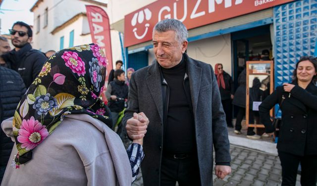 Güzelbahçe’de nostalji geri döndü! GÜZMAR Bakkal Nihat açıldı