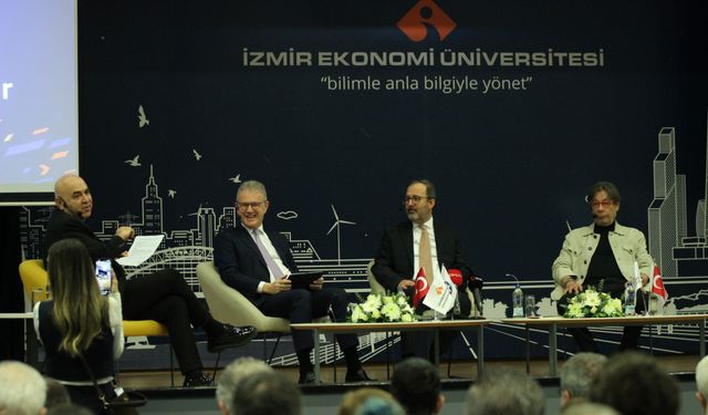 İEÜ’de Spor Yöneticiliği Sertifika Programı başladı