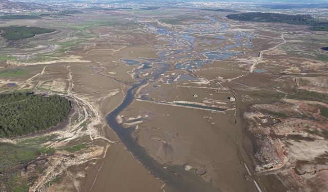 İZSU’dan kuraklığa karşı üç aşamalı su planı