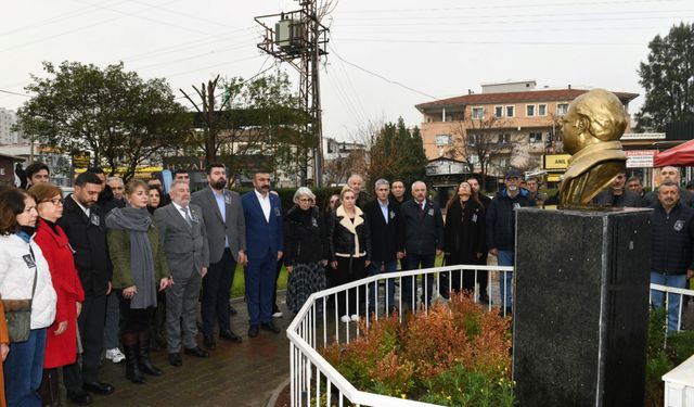 Kalemiyle karanlığı aydınlatan Uğur Mumcu Çiğli’de anıldı