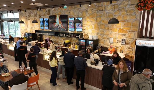 Menemenliler Aynısefa'ya tam not!