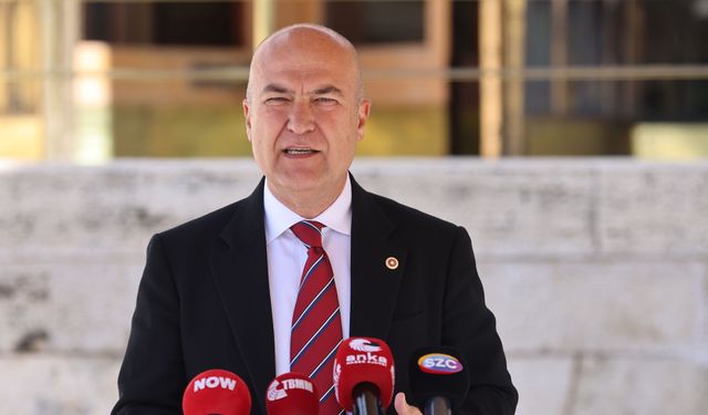 CHP’li Bakan’dan Bakan Kurum’a Teos Marina tepkisi: 'Sığacık'ı korumak zorundayız'