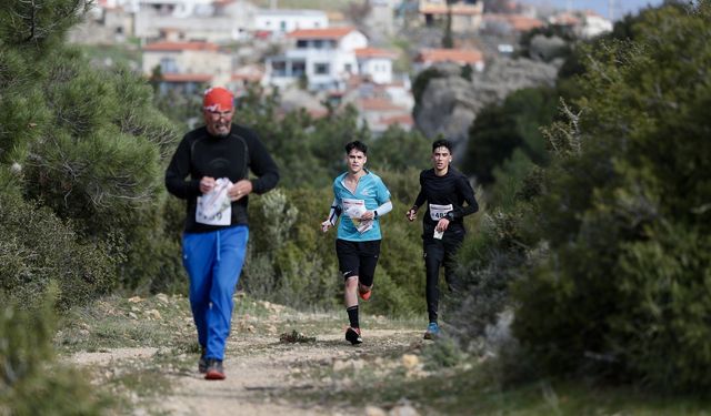 Oryantiring heyecanı Aliağa sokaklarına taştı
