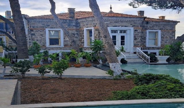 İzmir’in simge yalısı Saime Sultan 600 milyon TL'ye satışa çıktı!