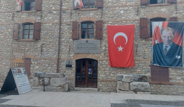 Selçuk Şehit Erol Olçok Anadolu Lisesi | SELÇUK’UN KURTULUŞU KENT BELLEĞİNDE YAŞATILIYOR