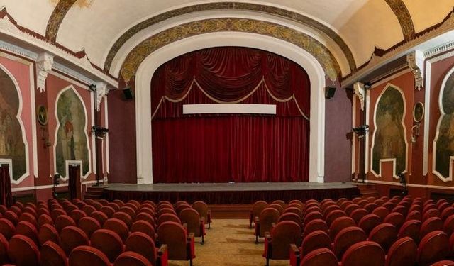 Şubat ayı Elhamra’da başka yaşanacak