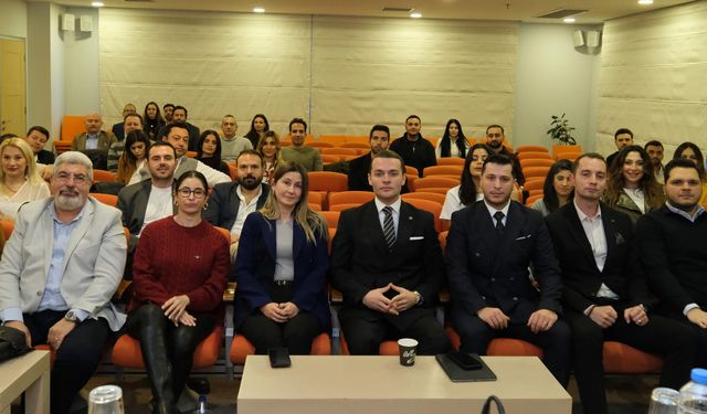 Yapay zeka destekli proje yönetimi İzmir’de gündem oldu