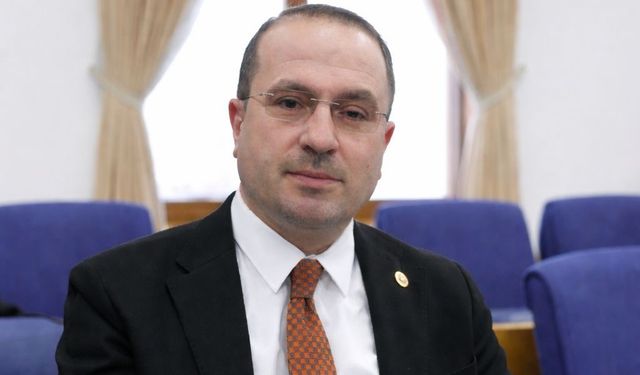 AK Partili Kırkpınar’dan Güç'e net mesaj: 'Biz koltuk siyaseti yapmıyoruz'