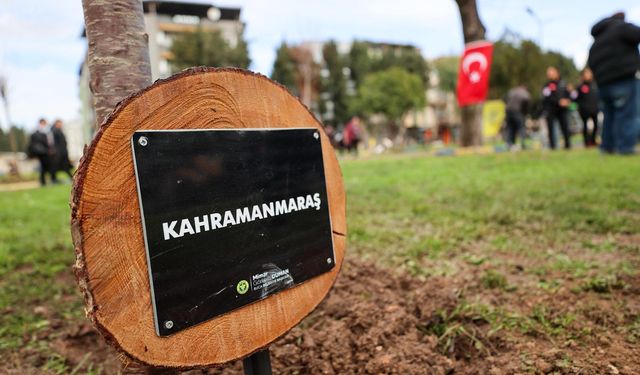 6 Şubat depreminde hayatını kaybedenler Buca’da fidanlarla yaşatıldı