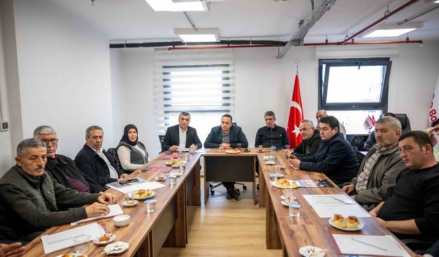 Başkan Eşki muhtarlarla görüştü