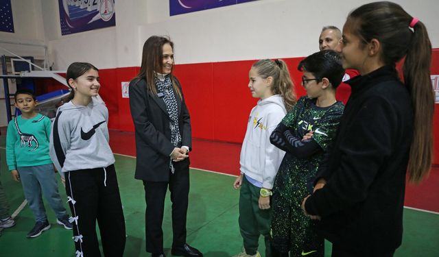 Başkan Ünsal’dan yetenek merkezine ziyaret