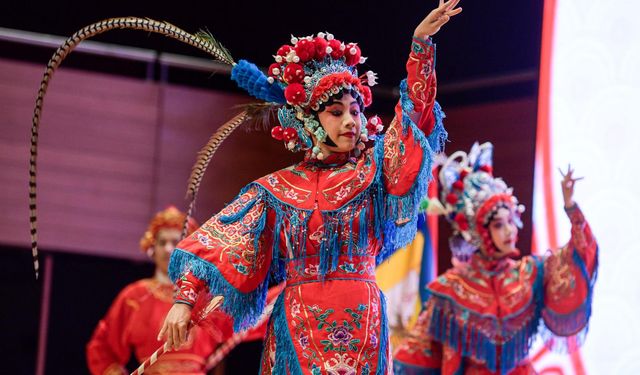 Çin Yeni Yılı İzmir’de coşkuyla kutlandı