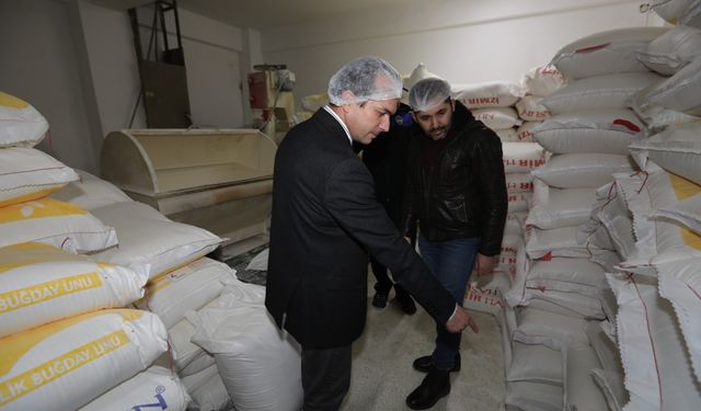 Efes Selçuk’ta zabıta ekipleri iş başında