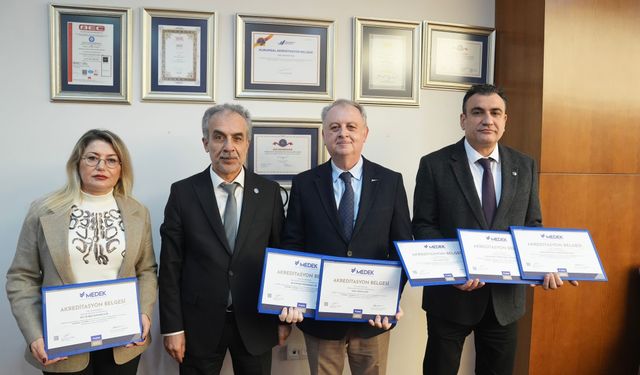 EÜ’de 6 ön lisans programına akreditasyon