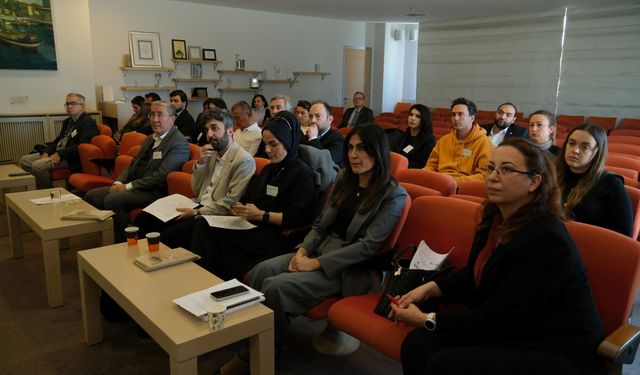 İzmir’de girişimcilik ekosistemi aynı masada buluştu