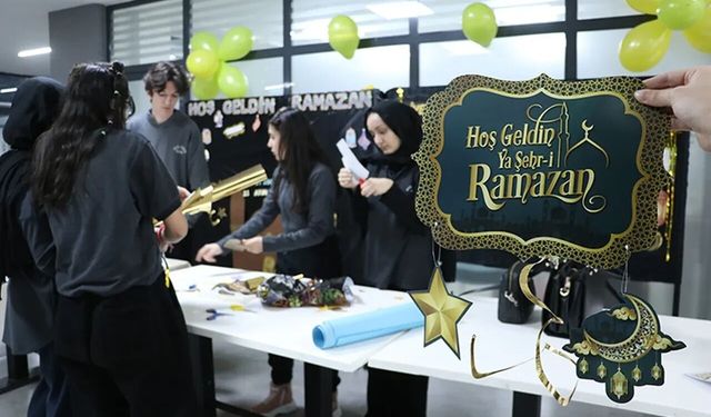 Laiklik bildirisi olayı nedir? İmzalayan ve haklarında dava açılan 168 isim kim?