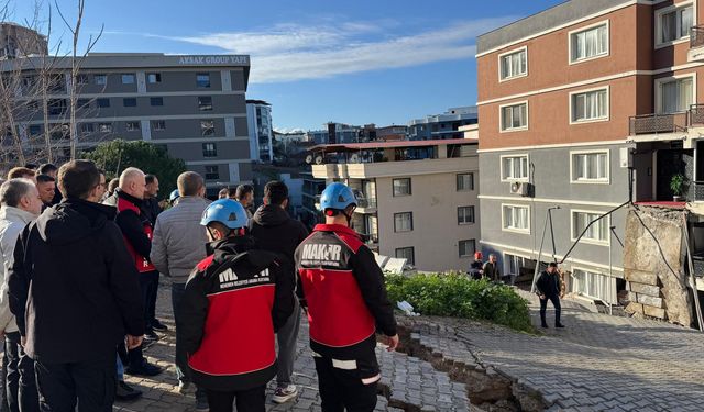 Menemen’de MAKUR sahada, 41 daire tahliye edildi