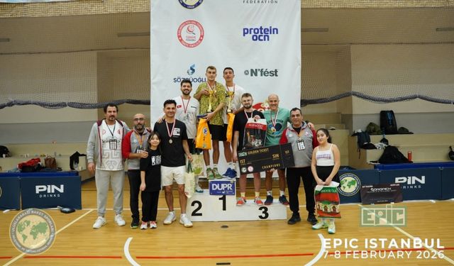 Seferihisar’ın pickleball gururu: Dünya Şampiyonası bileti geldi