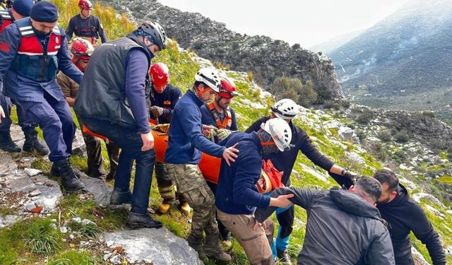 Sütini Mağarası’nda 9 saatlik can pazarı: Yaralı öğrenci kurtarıldı