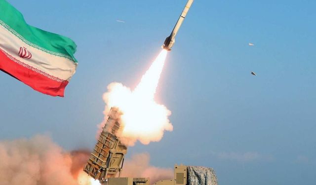 Orta Doğu’da misilleme savaşı: İran 7 Arap ülkesini hedef aldı