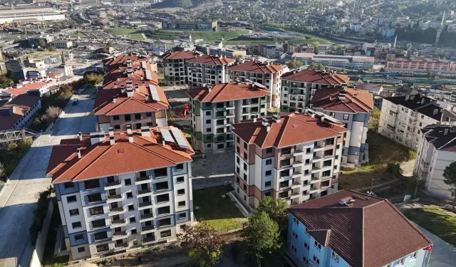 Torbalı’daki 1005 konutluk TOKİ projesinde imzalar atıldı
